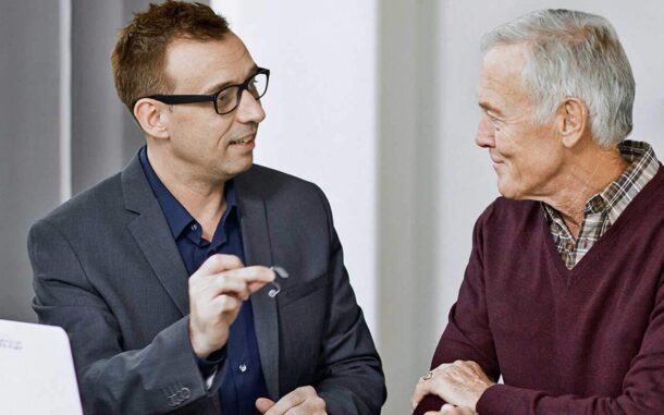 Emeklilere işitme cihazı